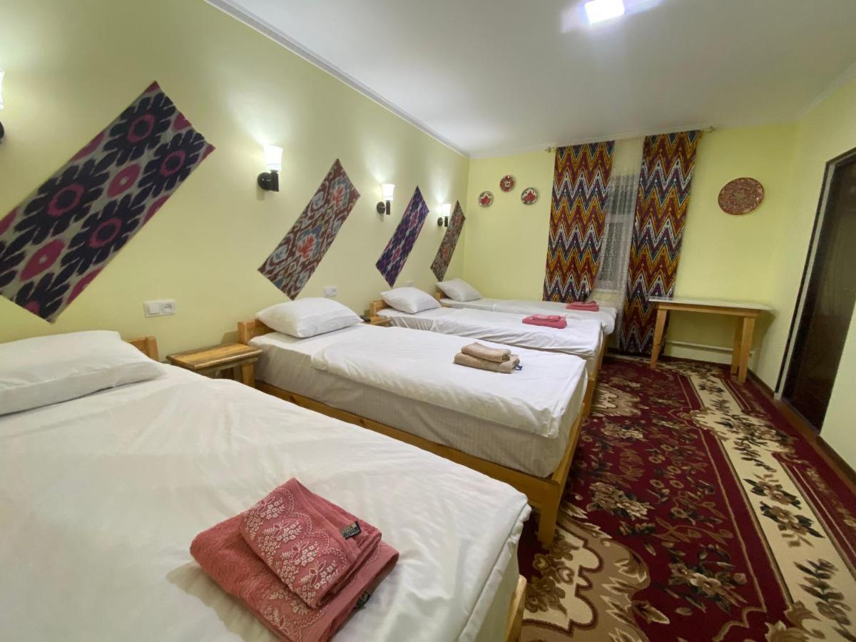 Naqqosh Bed and Breakfast Chiva Exteriör bild