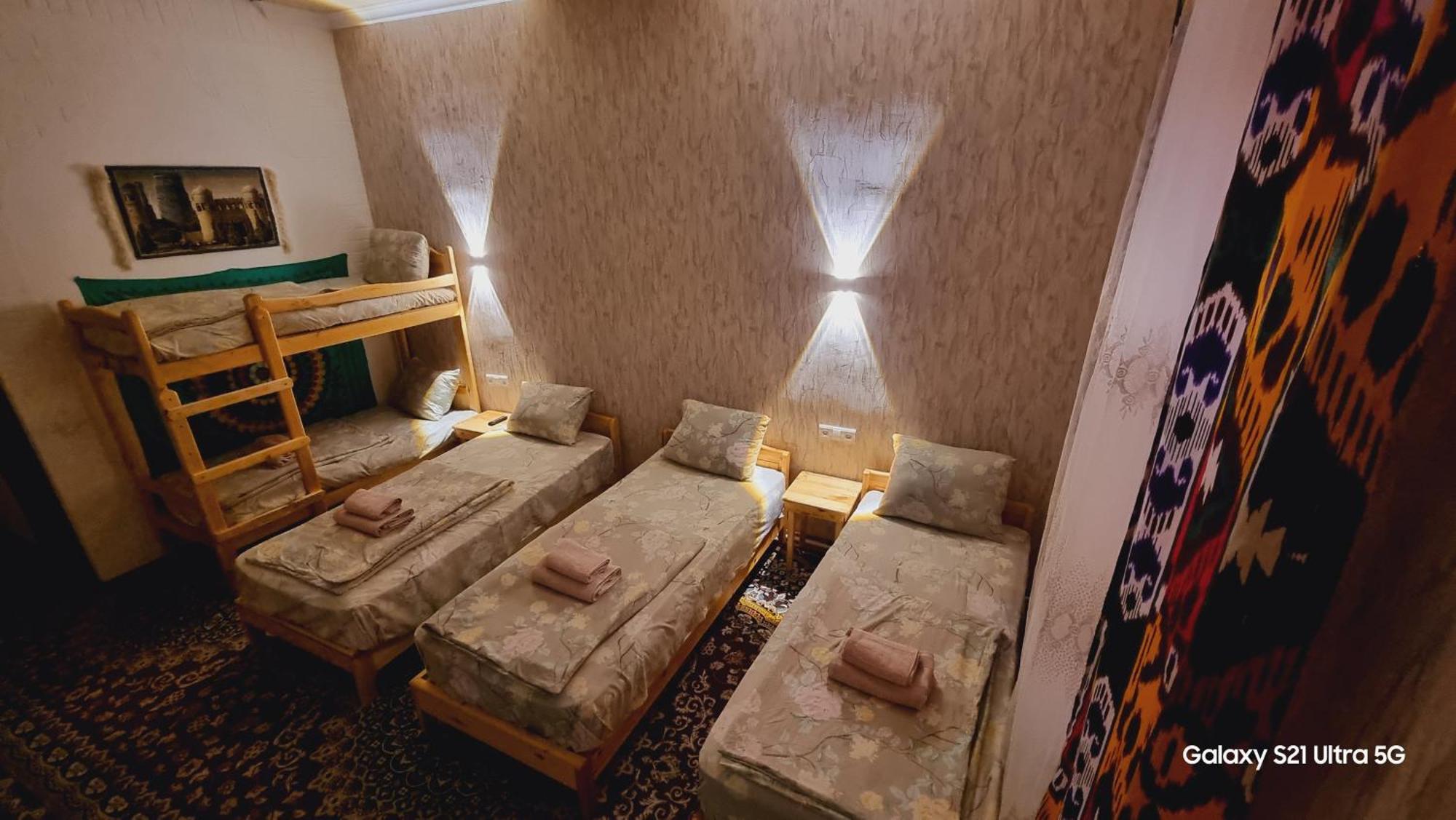 Naqqosh Bed and Breakfast Chiva Exteriör bild