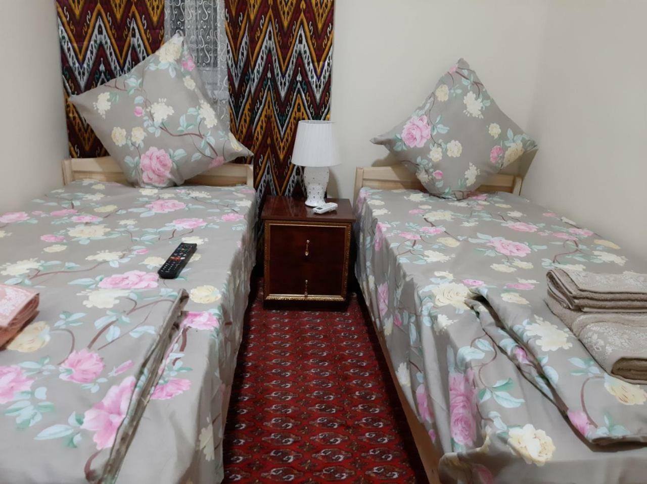 Naqqosh Bed and Breakfast Chiva Exteriör bild