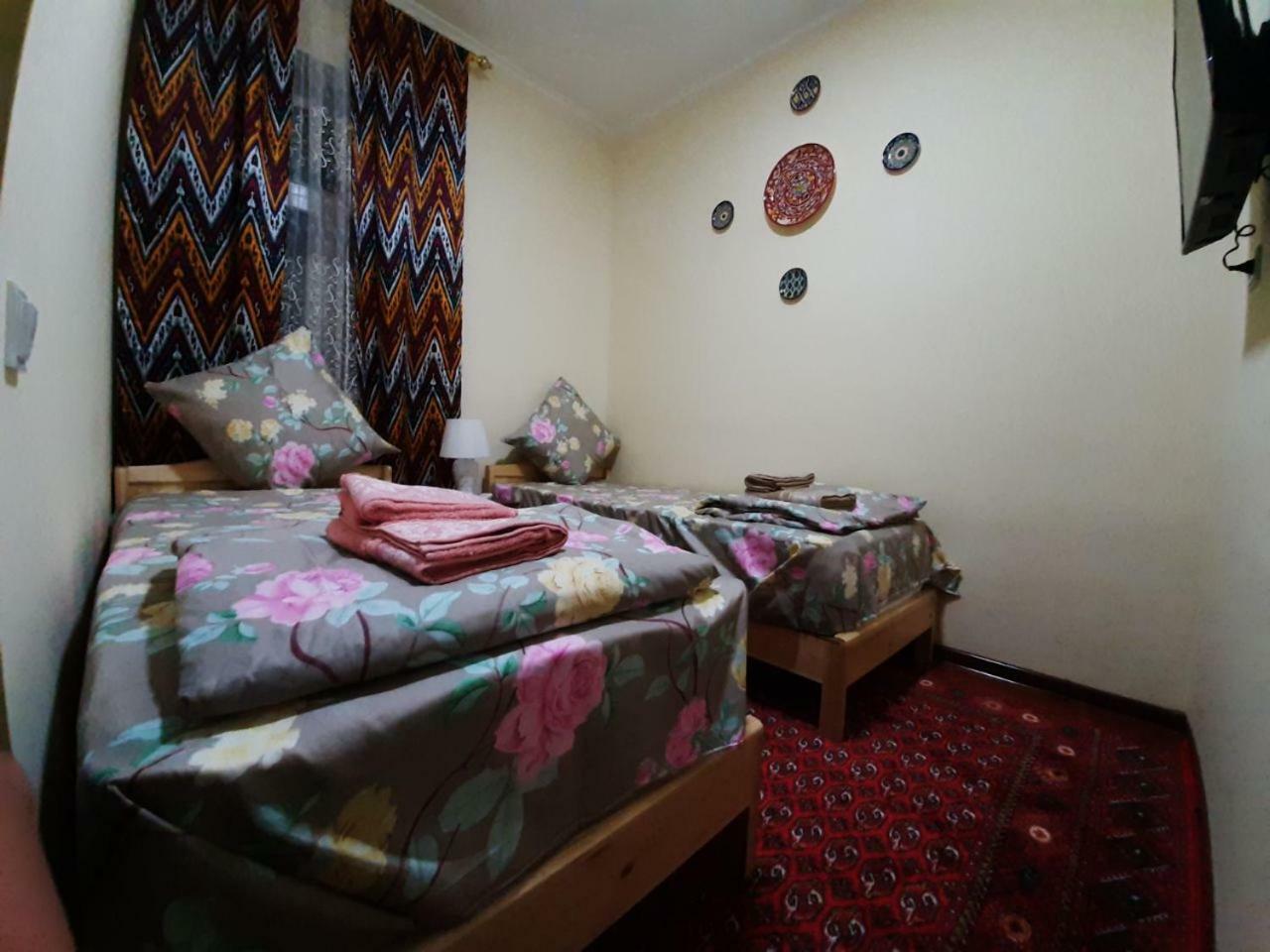 Naqqosh Bed and Breakfast Chiva Exteriör bild